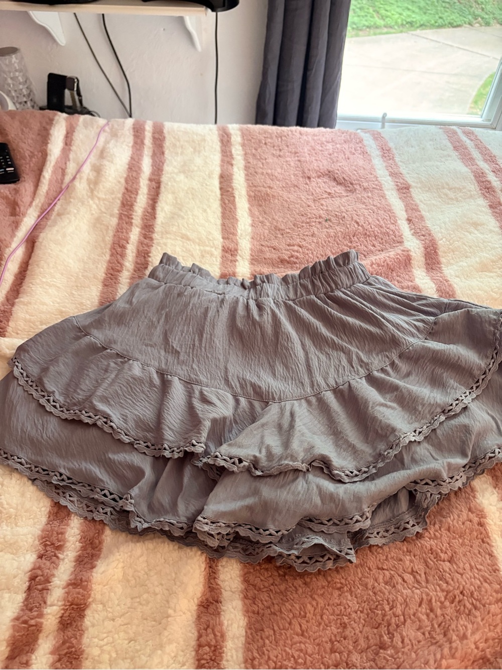 Women’s Ruffle Tiered Skirt in Taupe